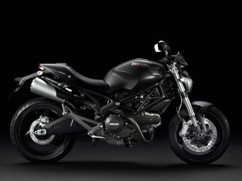 Ducati Monster 696 2013