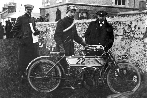 The Isle of Man Tourist Trophy 1907